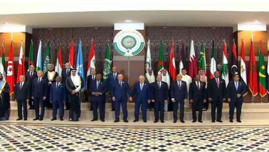 القادة العرب يقرون إعلان الجزائر.. لإنتخاب رئيس جديد وتنفيذ الاصلاحات