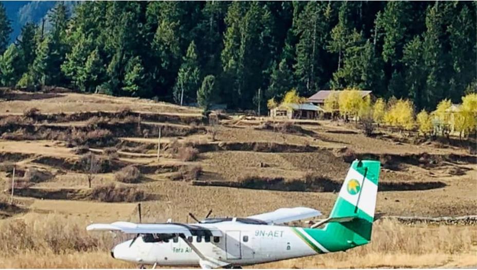 تحطم طائرة ركاب في نيبال
