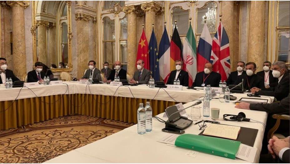 إيران أمام الفرصة الأخيرة: العودة للاتفاق النووي أو انهياره
