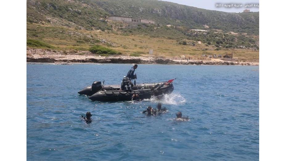 الجيش: عملية تحاكي البحث عن جسم مشبوه تحت المياه وتفجيره