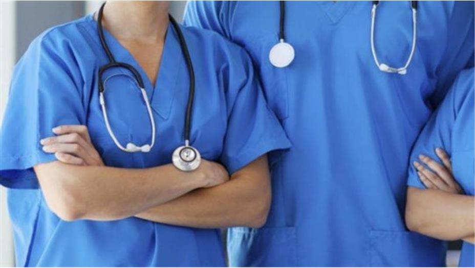 نقابة الممرضات والممرضين: مطالب العاملين تُتابع مع الوزير لتحقيقها