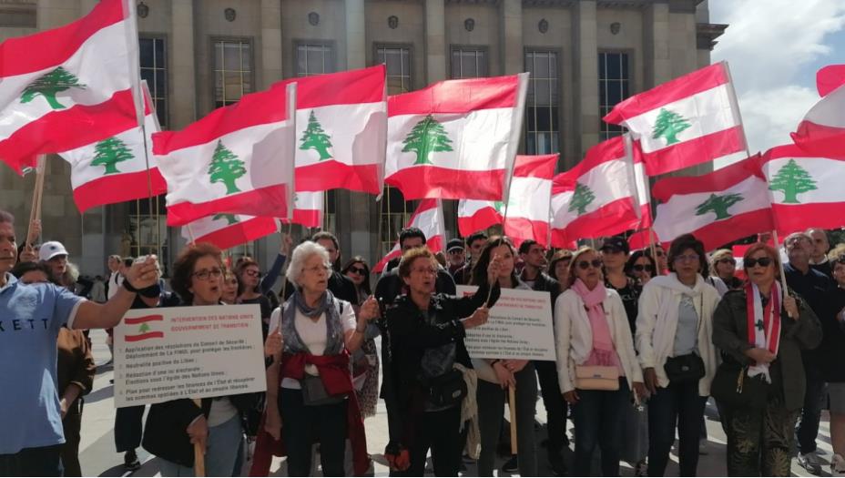 وقفة تضامنيّة بساحة تروكاديرو مع بيروت وضحايا جريمة المرفأ