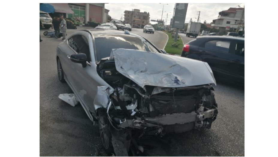 3 اصابات في حادث سير على دوار كفررمان
